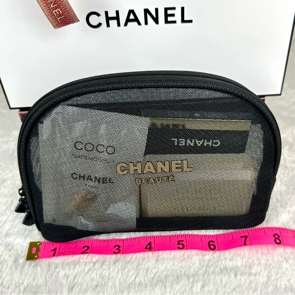 CHANEL Mademoiselle Bar Soap Gift Set, double mirror w/card and cosmetic pouch - Picture 5 of 6